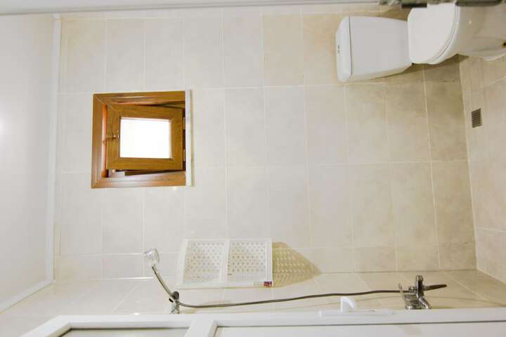 Room 26 of 27