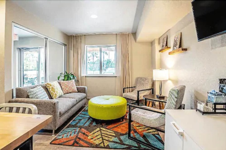 Lobby sitting area