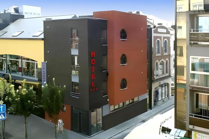 Photo 18