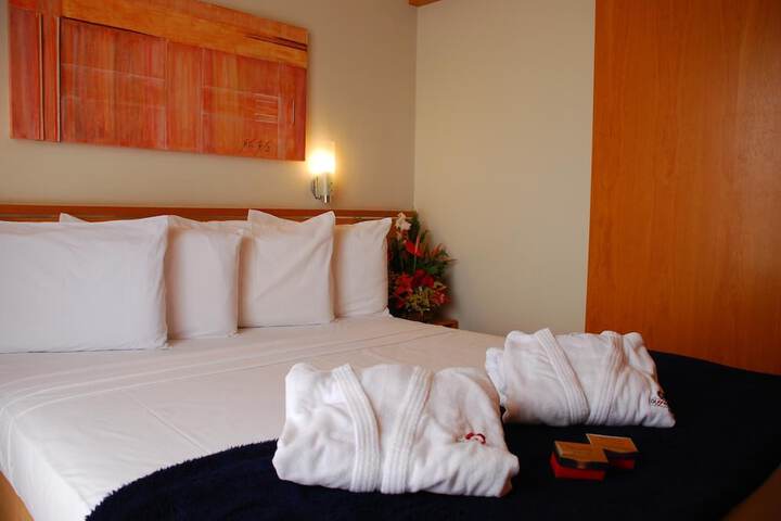 Room 10 of 40
