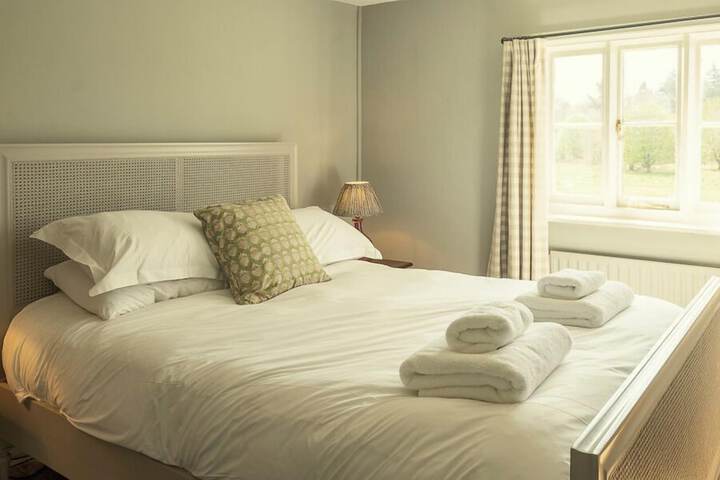 Room 30 of 74