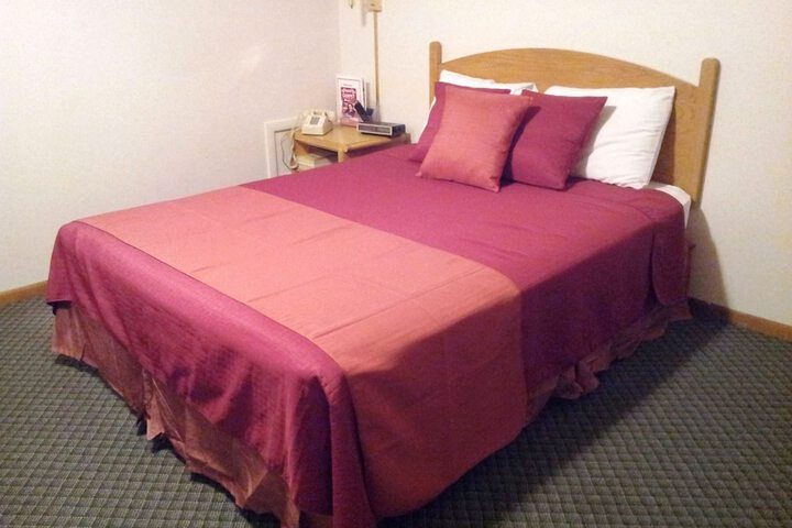 Room 9 of 40