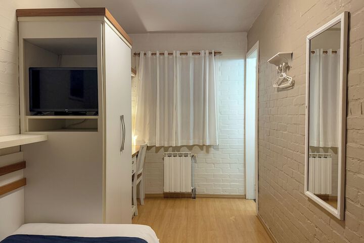 Room 20 of 97