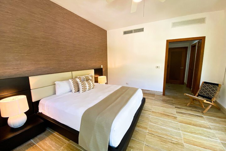 Room 13 of 219