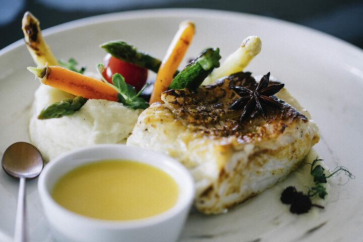 Dining 93 of 125