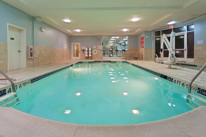 Pool 38 of 94