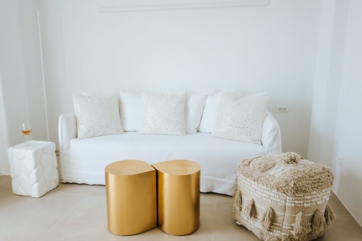 Room 25 of 150
