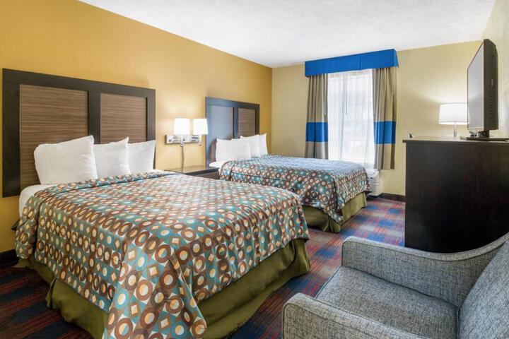 2 Double Beds (2 of 12)