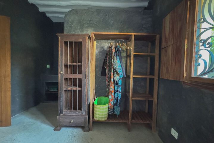 Room 17 of 89