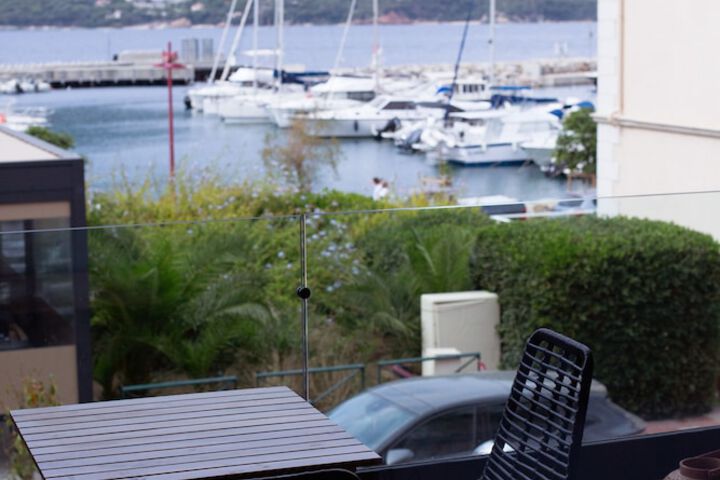 Terrace/Patio 20 of 27