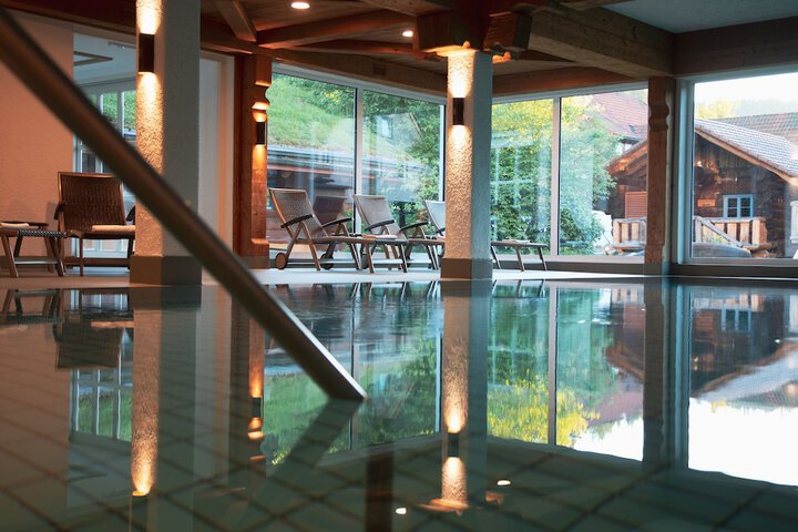 Pool 35 of 58