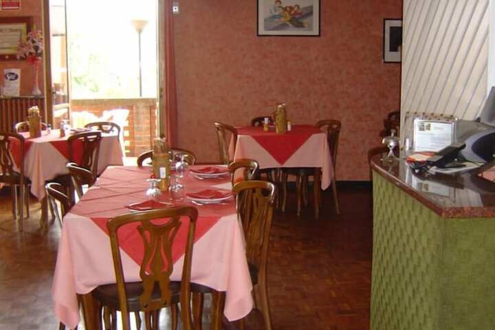 Dining Photos