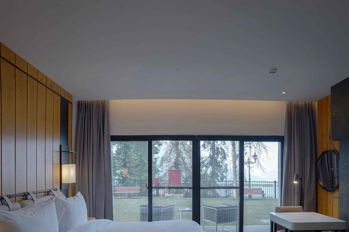 Room 15 of 81