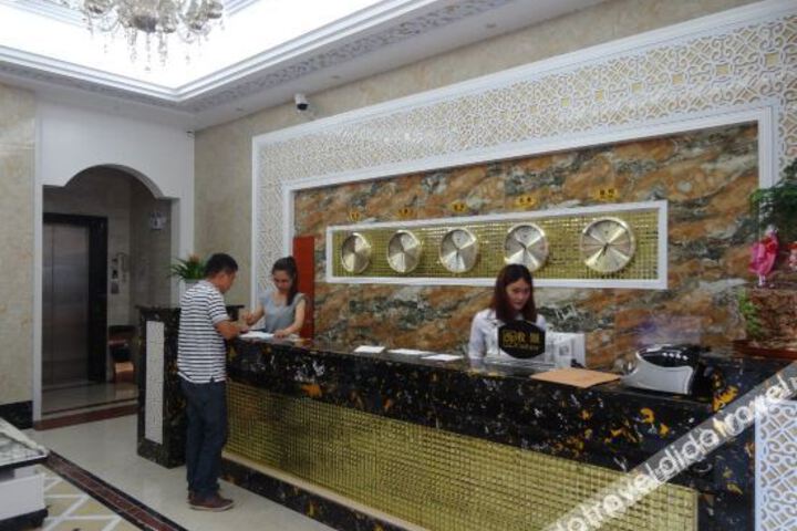 Hotel Interior 18 of 29