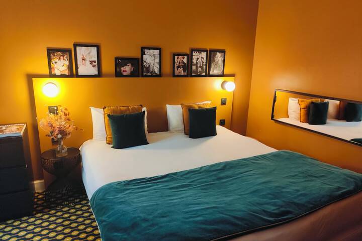 Room 58 of 74
