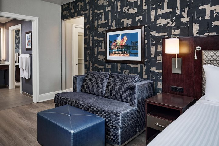 Room 87 of 173