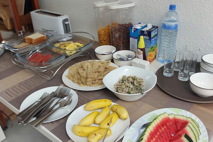 Dining 14 of 23
