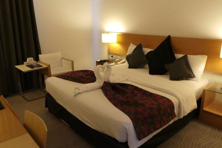 Room 5 of 47