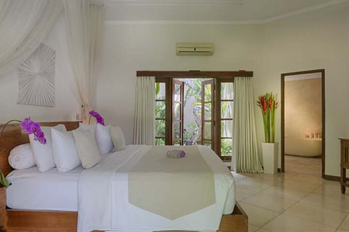 Room 20 of 164