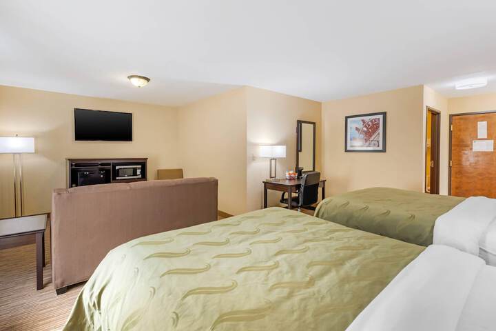 Room 26 of 43