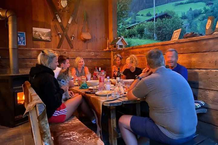 Dining 33 of 117
