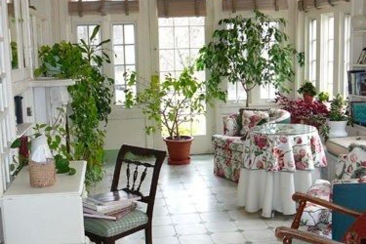 Hotel Interior 20 of 28