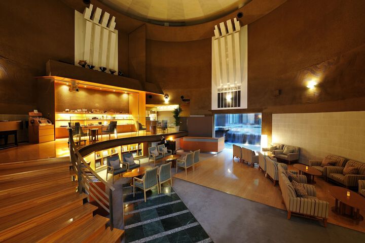 Hotel Interior 4 of 40