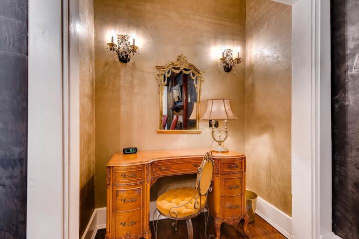 Room 45 of 90