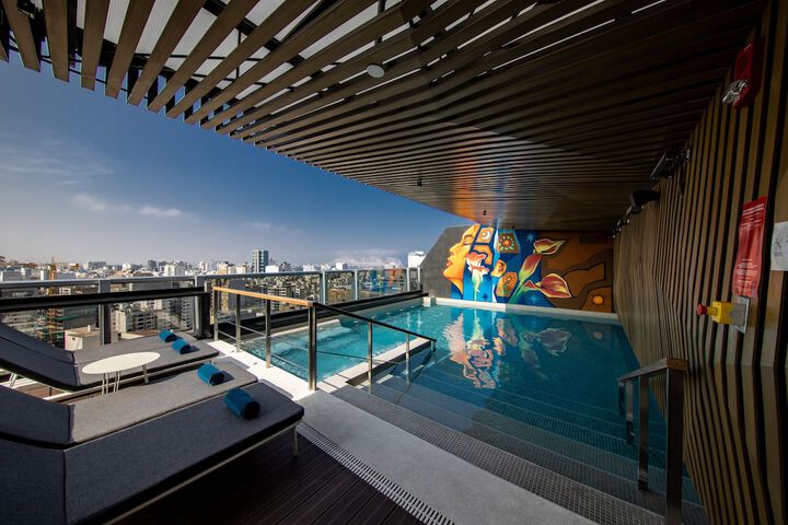 Terrace/Patio 75 of 77