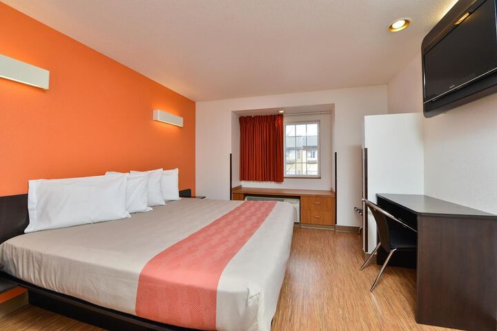 Room 21 of 31