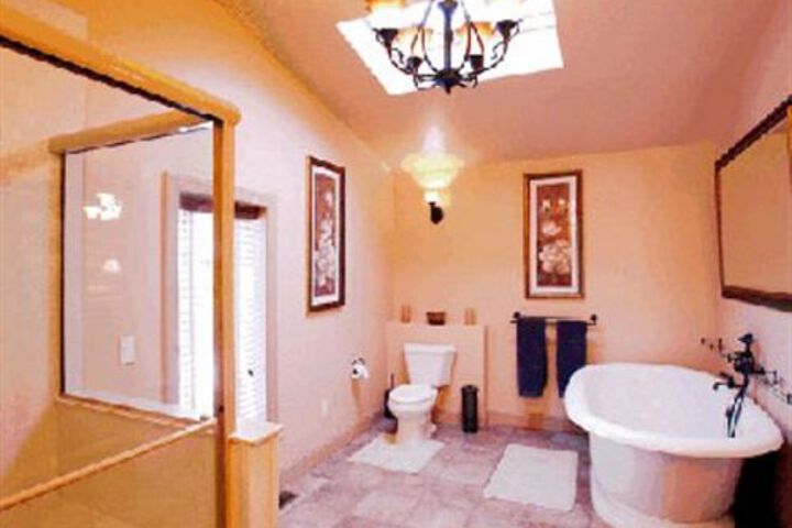 Room 16 of 29