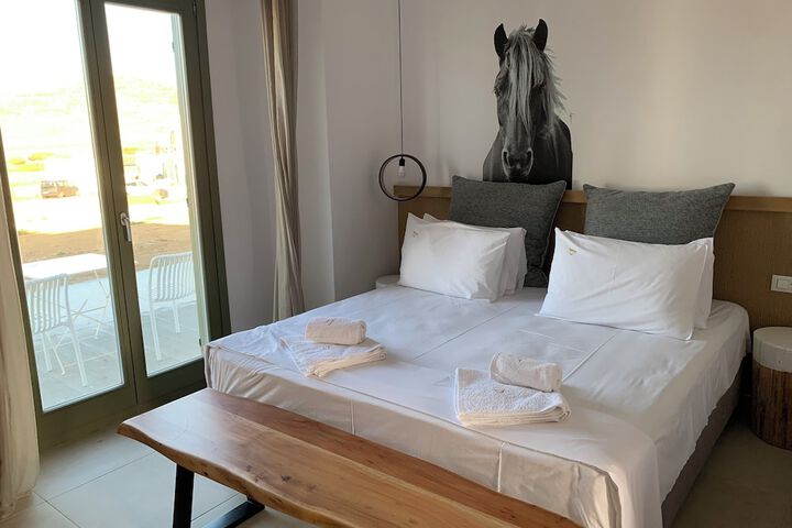 Room 28 of 71