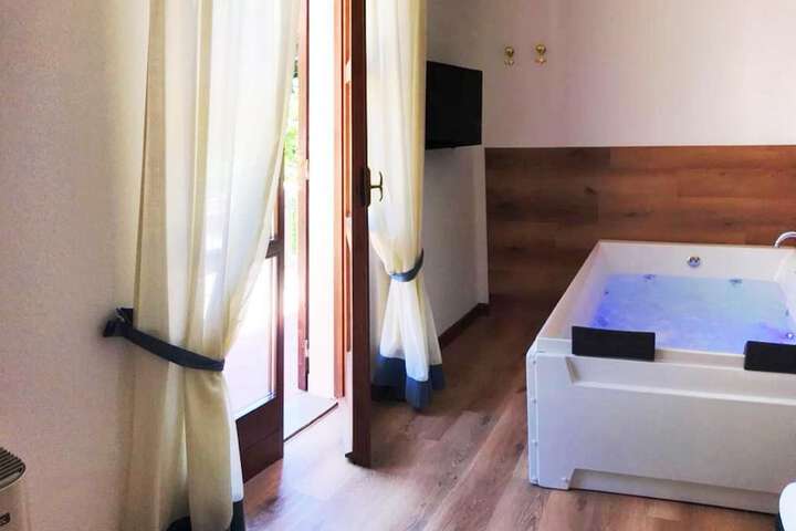 Room 55 of 124