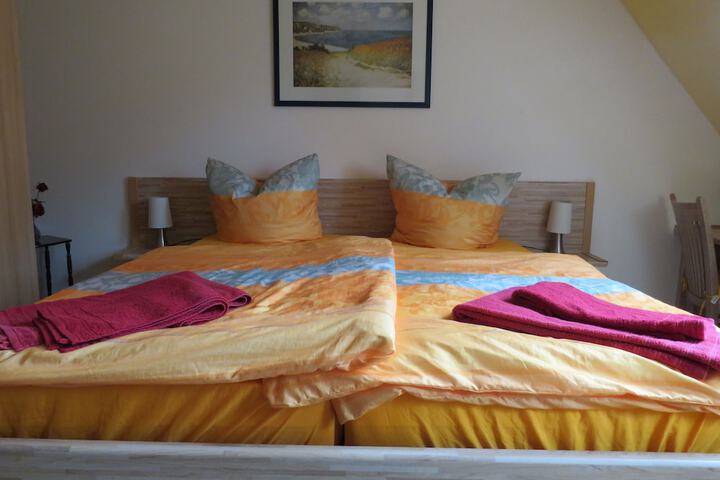 Room 3 of 30