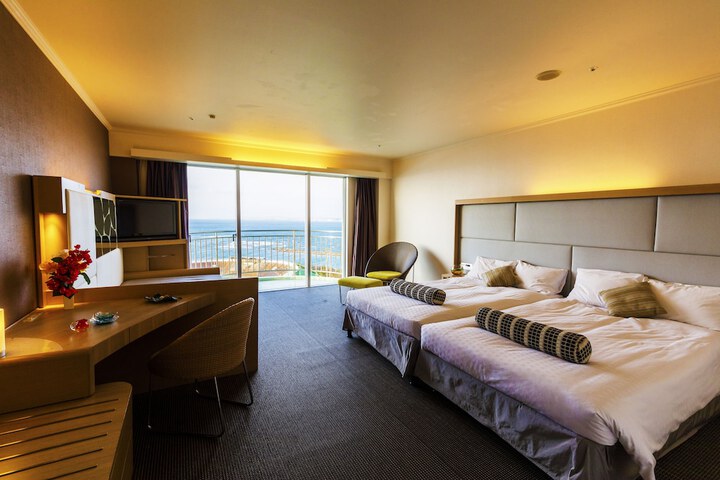 Room 25 of 145