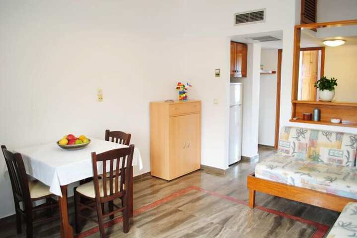 Room 20 of 46
