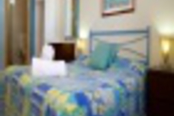 Room 73 of 119