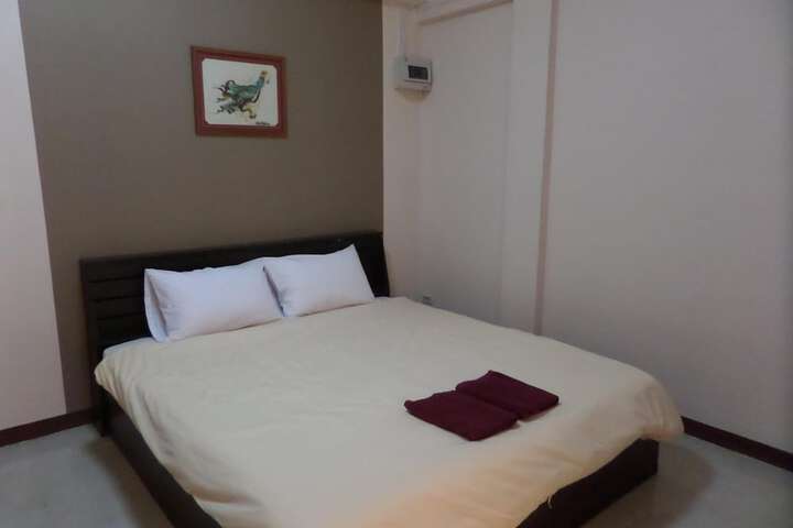 Room 18 of 58