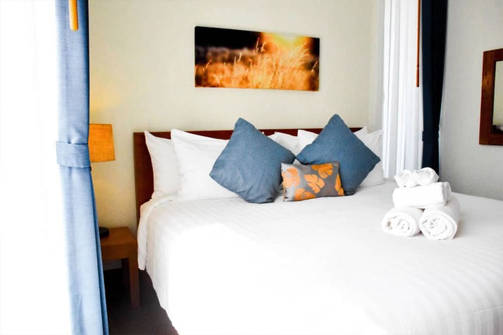 Room 17 of 150