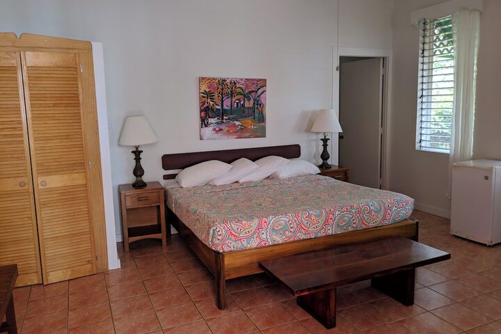 Room 21 of 83