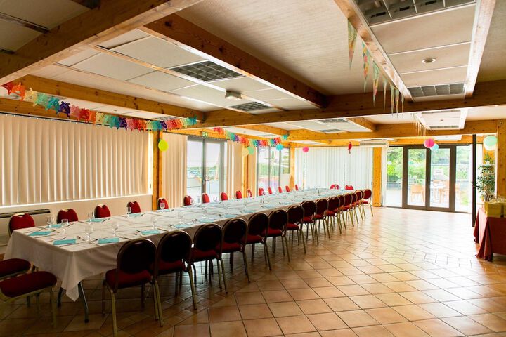 Reception hall