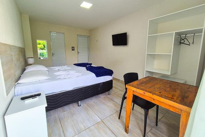 Room 30 of 82