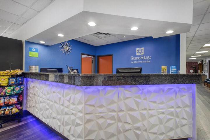 Guest Lobby