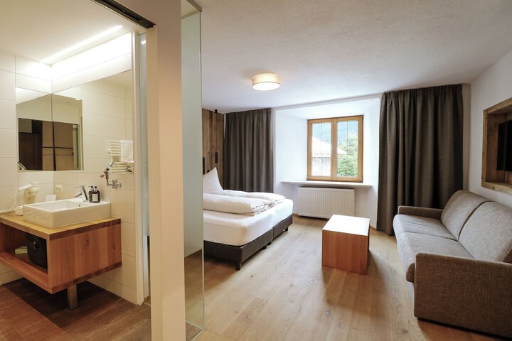 Room 18 of 59