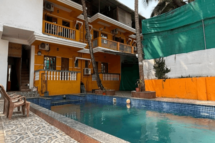 Aura rooms & swimming pool calangute