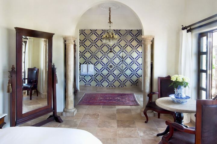 Room 43 of 75