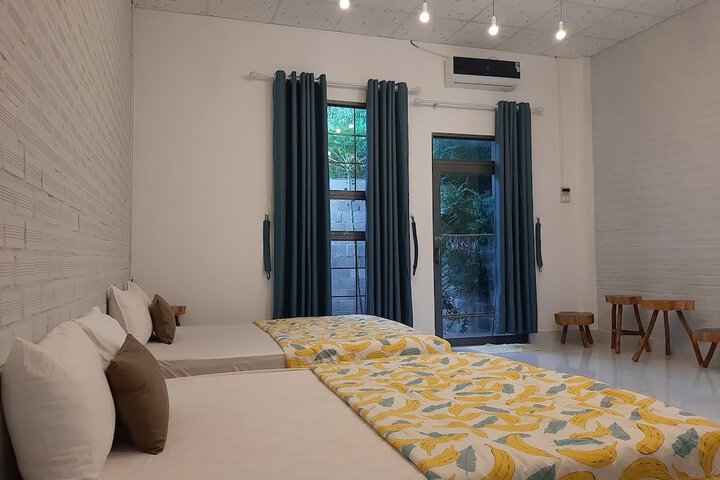 Room 13 of 26