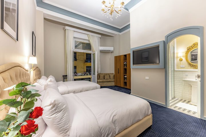 Room 5 of 24