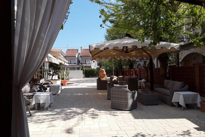 Terrace/Patio 19 of 50
