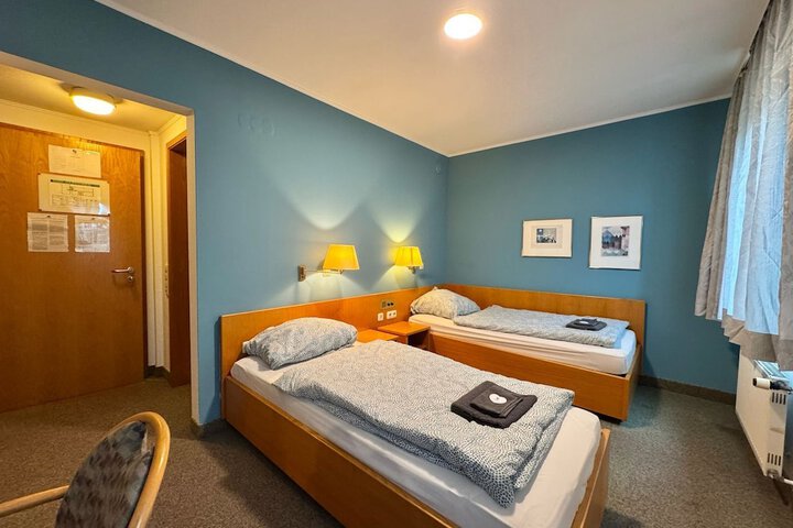 Room 10 of 54